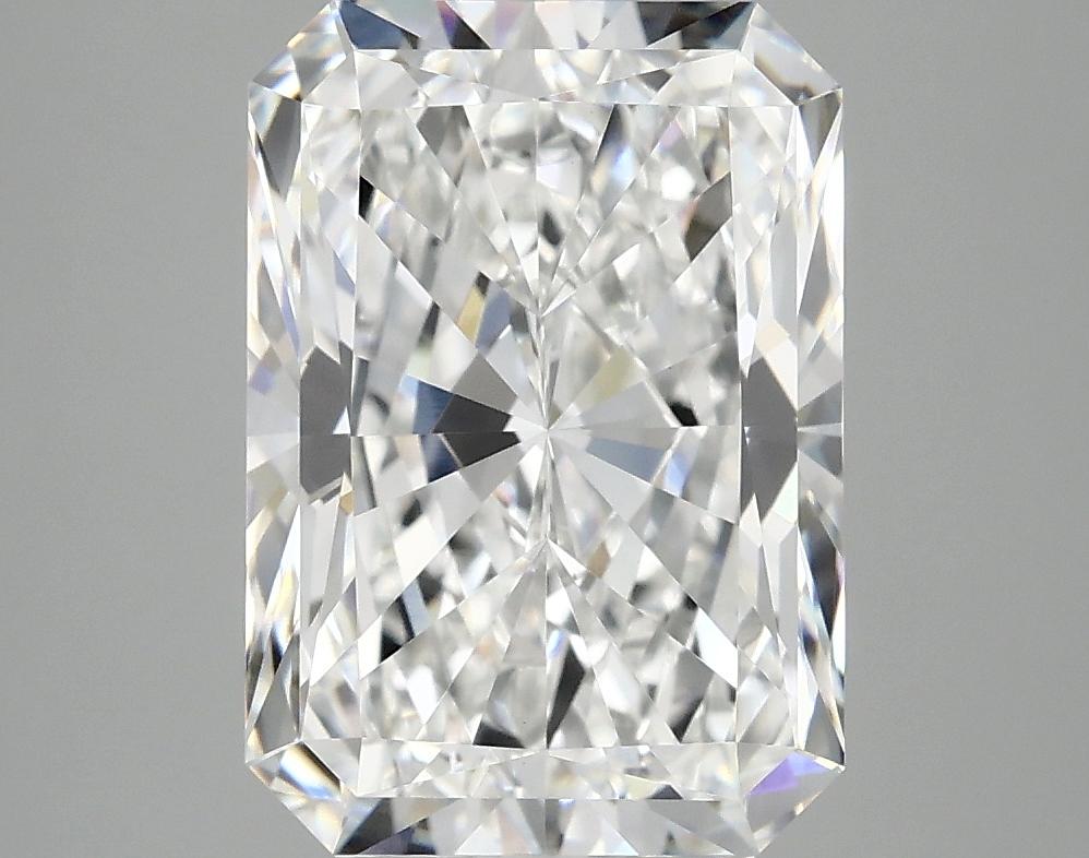 4.09 Carat Radiant Shaped Ideal Cut VVS2 IGI Certified Lab Grown Diamond