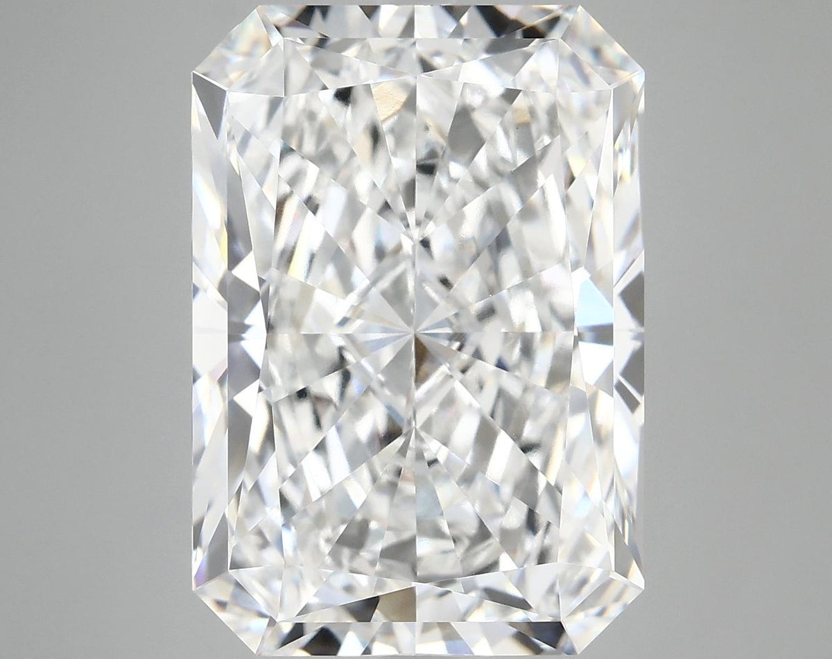 10.09 Carat Radiant Shaped Ideal Cut VVS2 IGI Certified Lab Grown Diamond