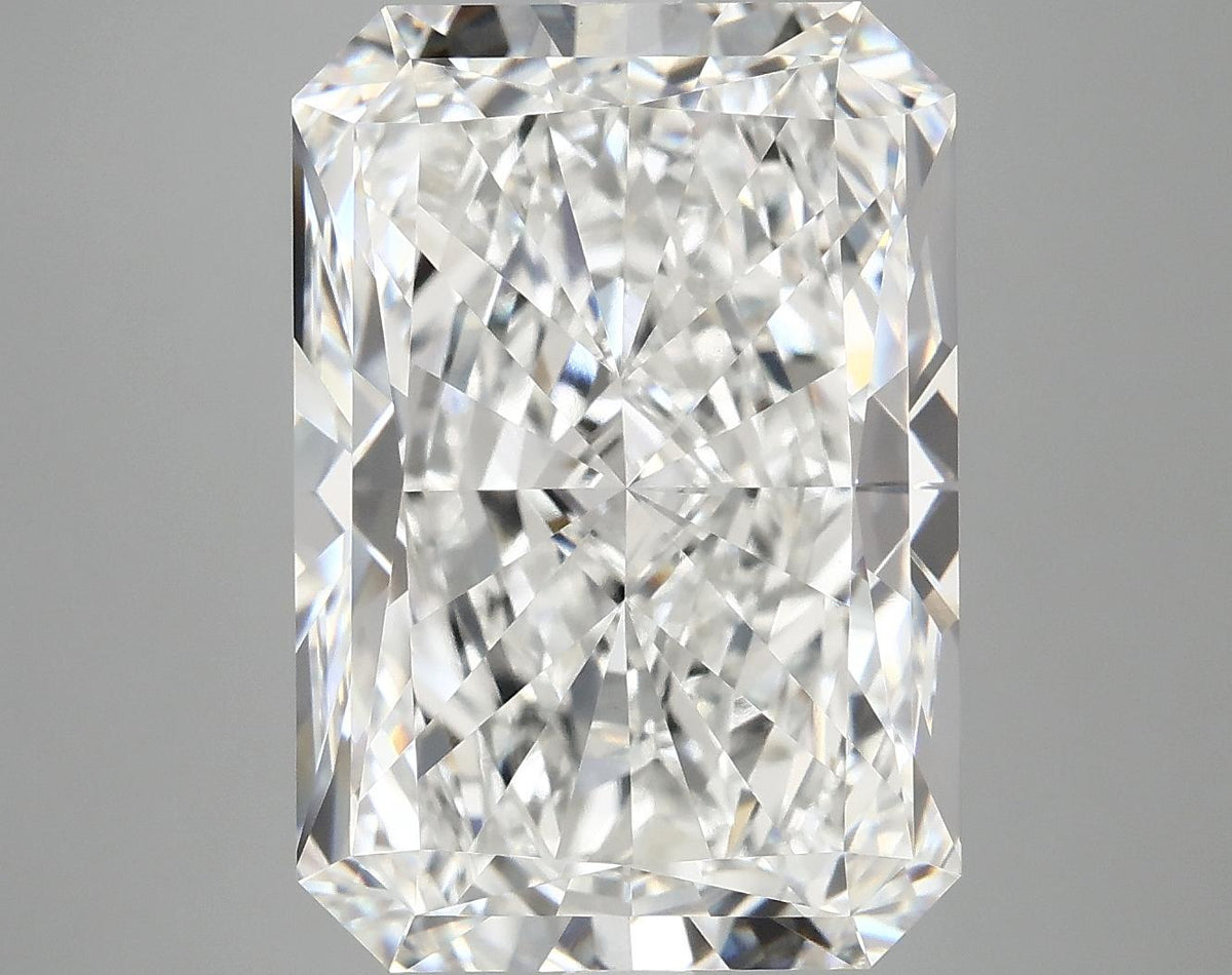 9.88 Carat Radiant Shaped Ideal Cut VVS2 IGI Certified Lab Grown Diamond