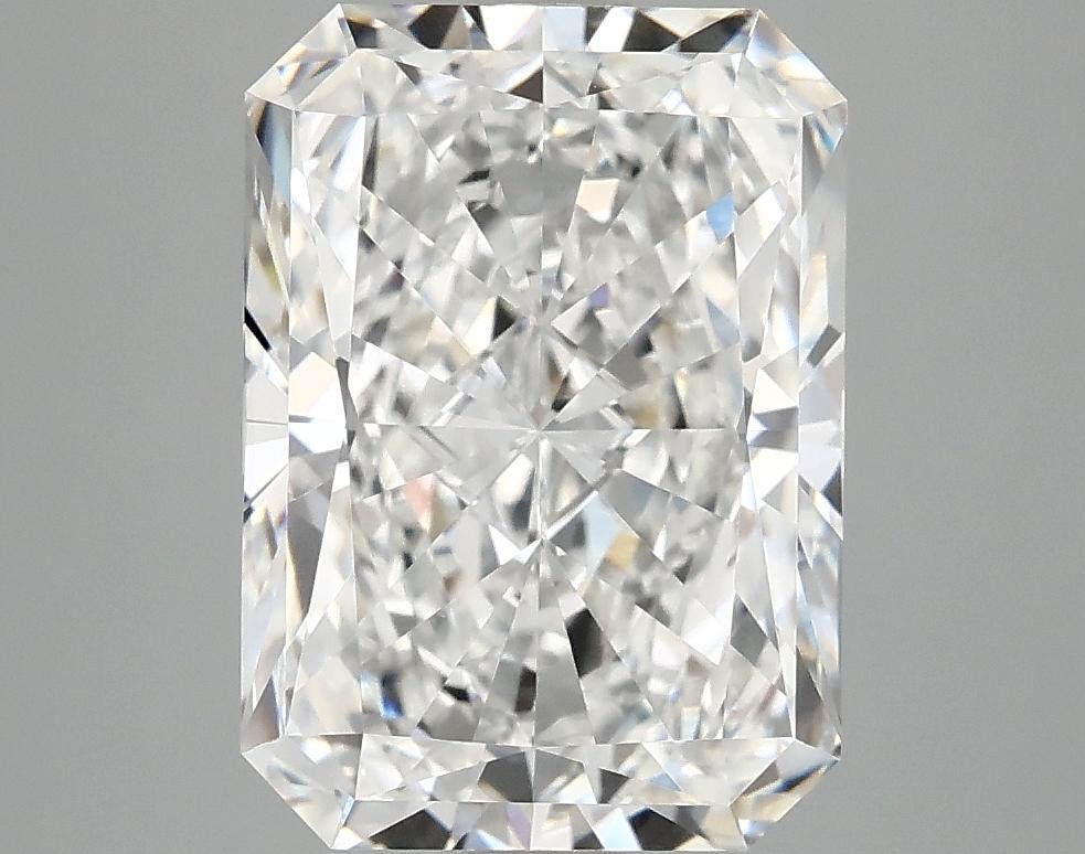 4.0 Carat Radiant Shaped Ideal Cut VVS2 IGI Certified Lab Grown Diamond