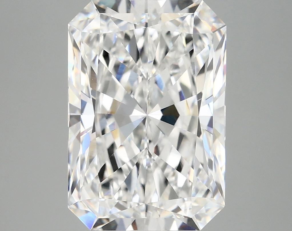 4.99 Carat Radiant Shaped Ideal Cut VVS2 IGI Certified Lab Grown Diamond