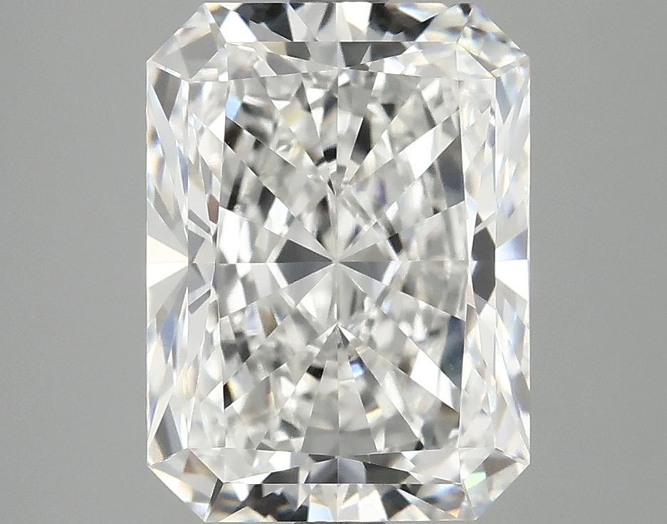 4.34 Carat Radiant Shaped Excellent Cut VVS2 IGI Certified Lab Grown Diamond