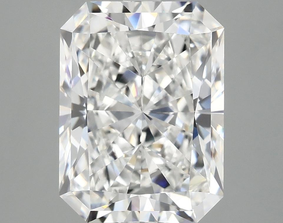 4.04 Carat Radiant Shaped Excellent Cut VVS2 IGI Certified Lab Grown Diamond