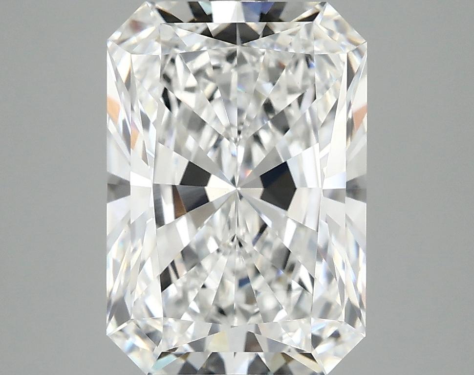 4.08 Carat Radiant Shaped Ideal Cut VVS2 IGI Certified Lab Grown Diamond