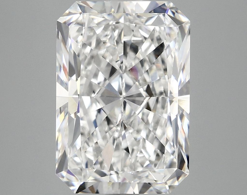 4.17 Carat Radiant Shaped Ideal Cut VVS2 IGI Certified Lab Grown Diamond