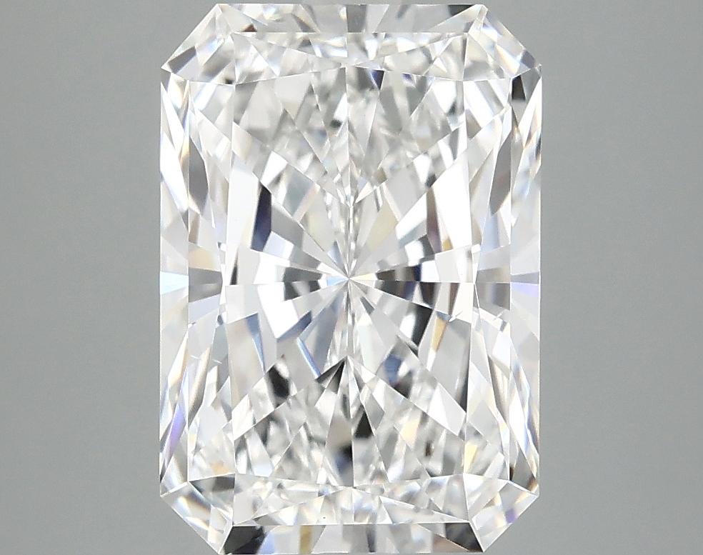 4.11 Carat Radiant Shaped Ideal Cut VS2 IGI Certified Lab Grown Diamond