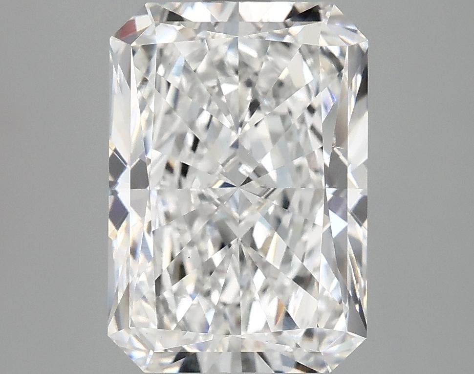 3.95 Carat Radiant Shaped Ideal Cut VS2 IGI Certified Lab Grown Diamond