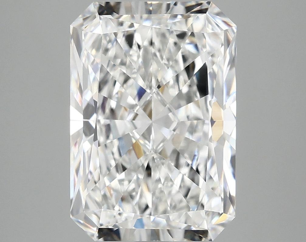 4.24 Carat Radiant Shaped Ideal Cut VVS2 IGI Certified Lab Grown Diamond