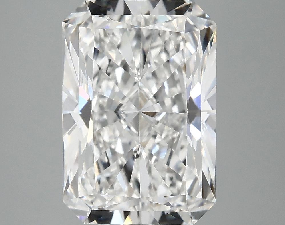 4.27 Carat Radiant Shaped Ideal Cut VVS2 IGI Certified Lab Grown Diamond