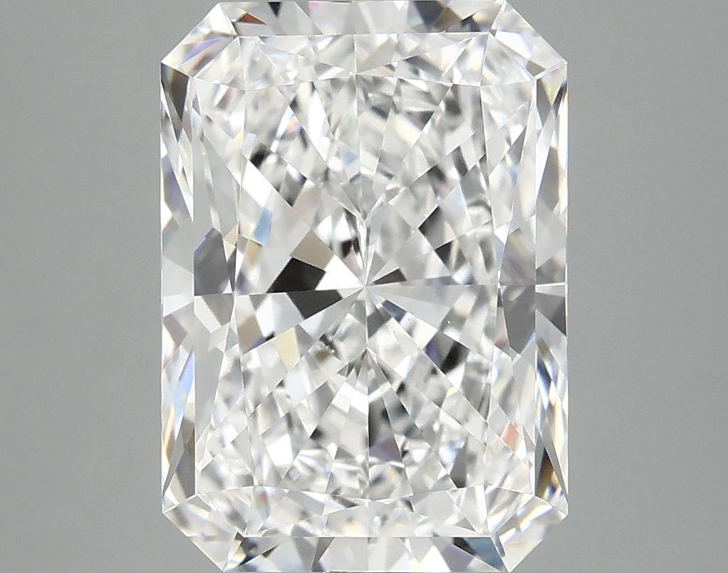 4.99 Carat Radiant Shaped Ideal Cut VS1 IGI Certified Lab Grown Diamond