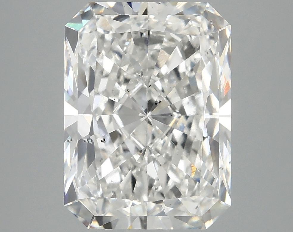 4.59 Carat Radiant Shaped Excellent Cut SI1 IGI Certified Lab Grown Diamond
