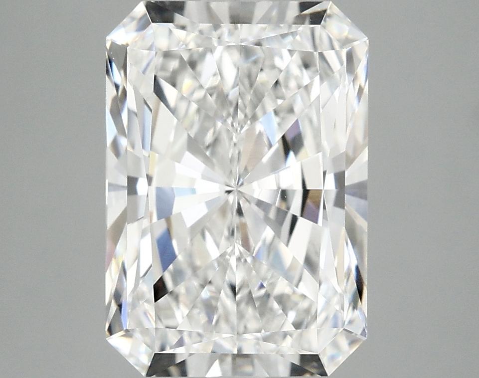 3.89 Carat Radiant Shaped Ideal Cut VVS2 IGI Certified Lab Grown Diamond