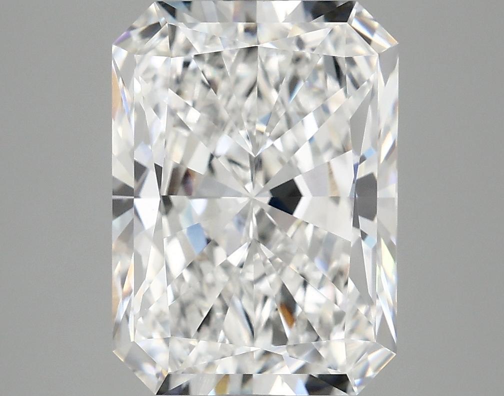 3.94 Carat Radiant Shaped Excellent Cut VVS2 IGI Certified Lab Grown Diamond