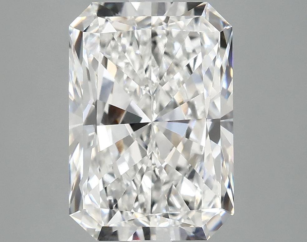 4.1 Carat Radiant Shaped Ideal Cut VVS2 IGI Certified Lab Grown Diamond