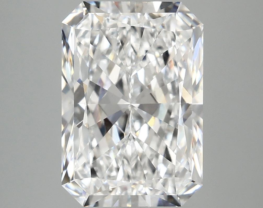 4.09 Carat Radiant Shaped Ideal Cut VVS2 IGI Certified Lab Grown Diamond