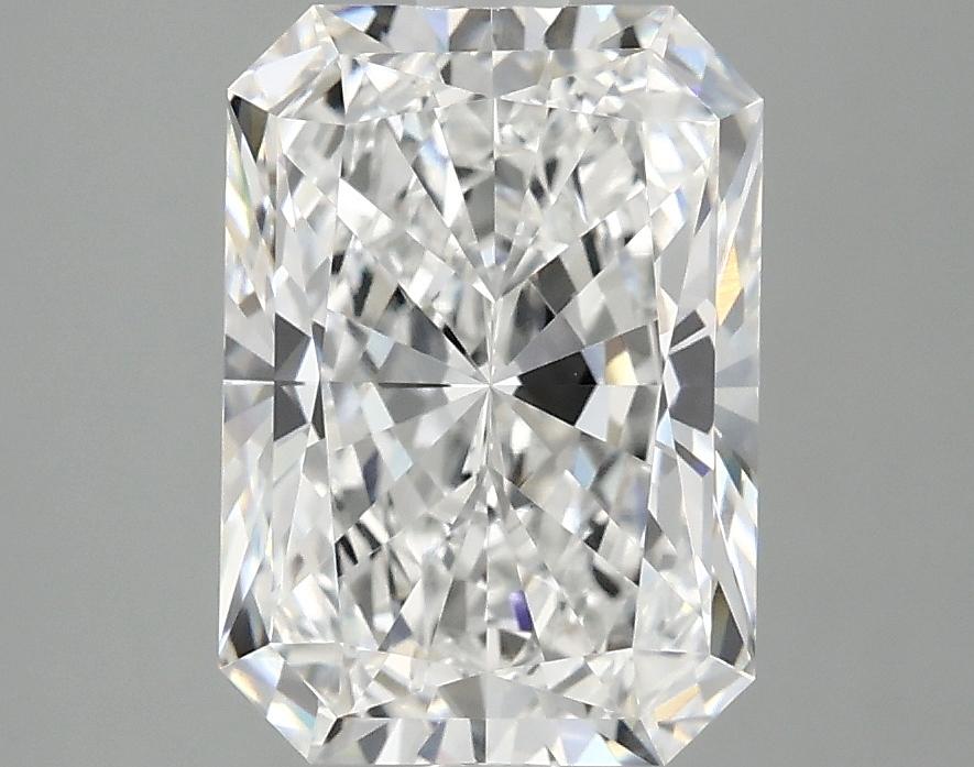 3.09 Carat Radiant Shaped Ideal Cut VVS2 IGI Certified Lab Grown Diamond