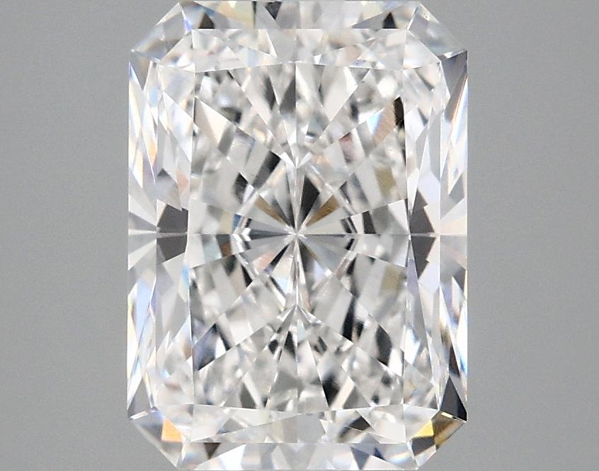 3.07 Carat Radiant Shaped Excellent Cut VS1 IGI Certified Lab Grown Diamond