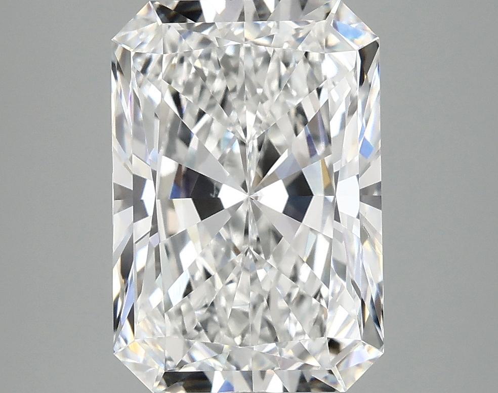 4.19 Carat Radiant Shaped Ideal Cut VVS2 IGI Certified Lab Grown Diamond