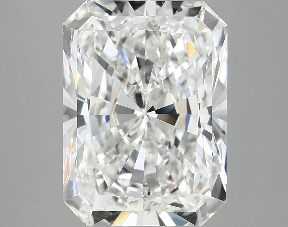 3.91 Carat Radiant Shaped Excellent Cut VS1 IGI Certified Lab Grown Diamond