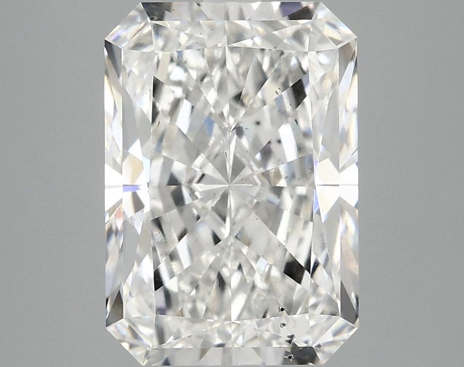 3.9 Carat Radiant Shaped Ideal Cut SI1 IGI Certified Lab Grown Diamond