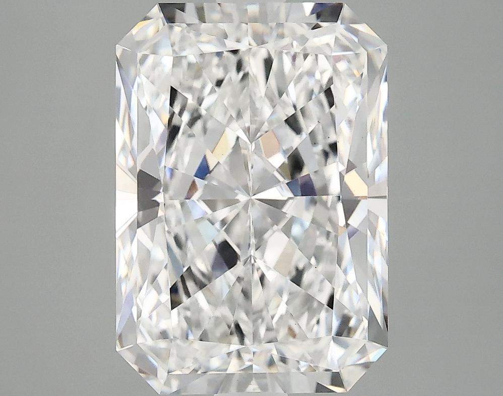 4.19 Carat Radiant Shaped Ideal Cut VS1 IGI Certified Lab Grown Diamond
