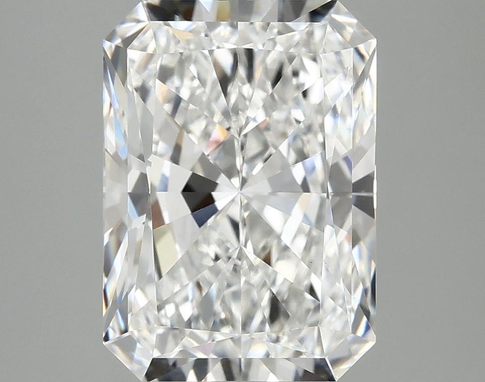 4.19 Carat Radiant Shaped Ideal Cut VVS2 IGI Certified Lab Grown Diamond