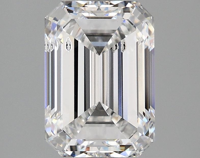 2.52 Carat Emerald Shaped Ideal Cut SI1 IGI Certified Lab Grown Diamond