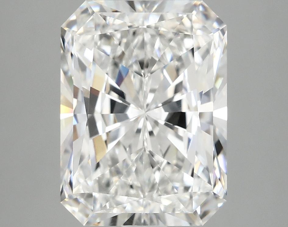 4.12 Carat Radiant Shaped Excellent Cut VVS2 IGI Certified Lab Grown Diamond