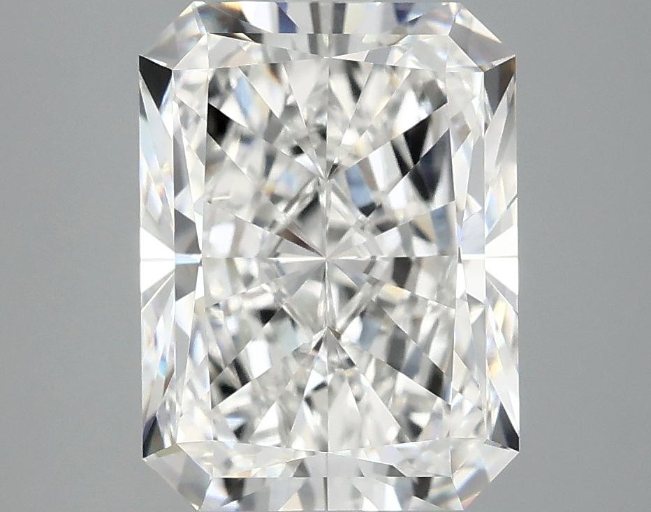 4.01 Carat Radiant Shaped Excellent Cut VVS2 IGI Certified Lab Grown Diamond