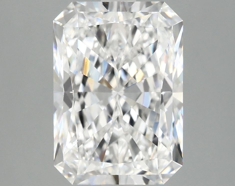 3.82 Carat Radiant Shaped Ideal Cut VS1 IGI Certified Lab Grown Diamond