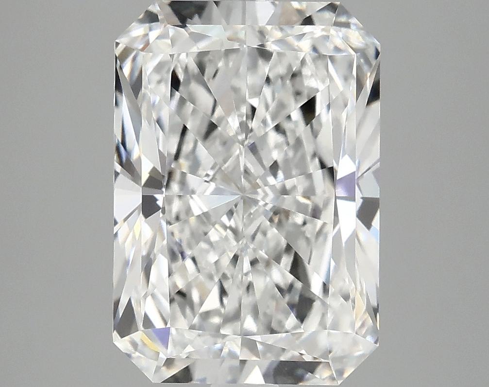 4.07 Carat Radiant Shaped Ideal Cut VVS2 IGI Certified Lab Grown Diamond