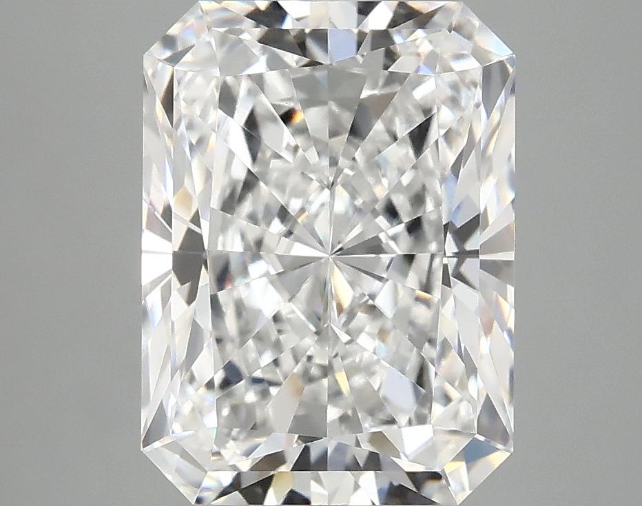 4.08 Carat Radiant Shaped Excellent Cut VVS2 IGI Certified Lab Grown Diamond