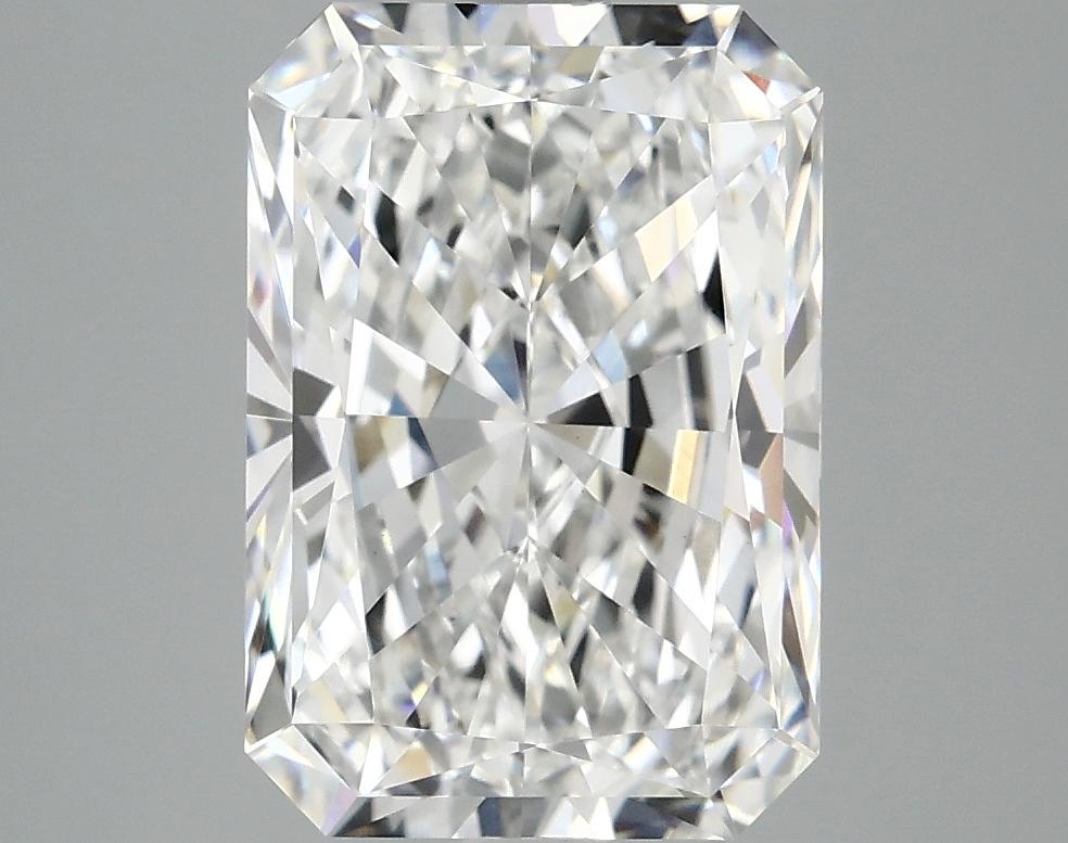 4.07 Carat Radiant Shaped Ideal Cut VVS2 IGI Certified Lab Grown Diamond