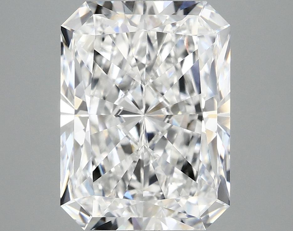 4.17 Carat Radiant Shaped Excellent Cut VVS2 IGI Certified Lab Grown Diamond