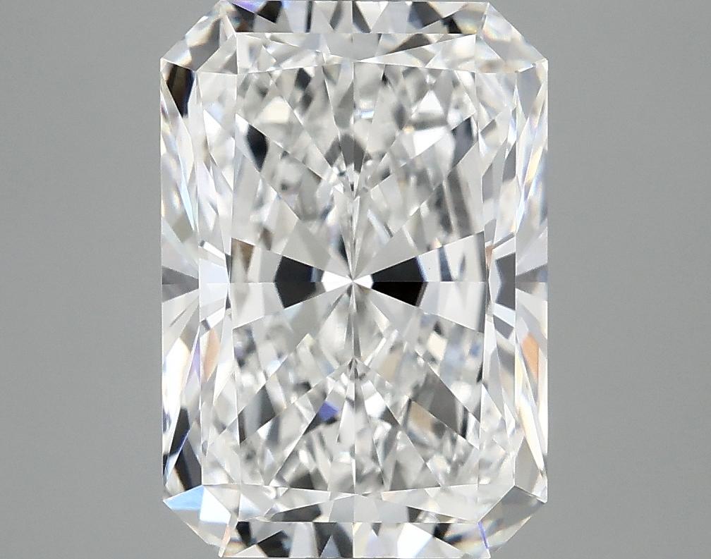 4.19 Carat Radiant Shaped Ideal Cut VVS2 IGI Certified Lab Grown Diamond