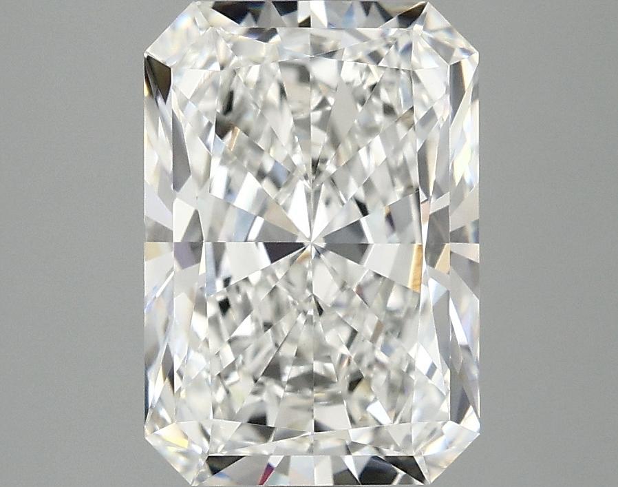 3.08 Carat Radiant Shaped Ideal Cut VVS2 IGI Certified Lab Grown Diamond
