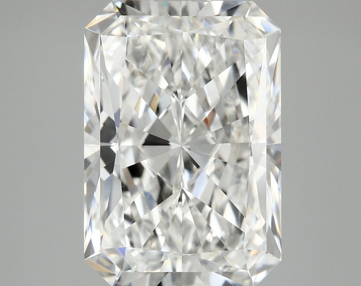 3.08 Carat Radiant Shaped Ideal Cut VVS2 IGI Certified Lab Grown Diamond