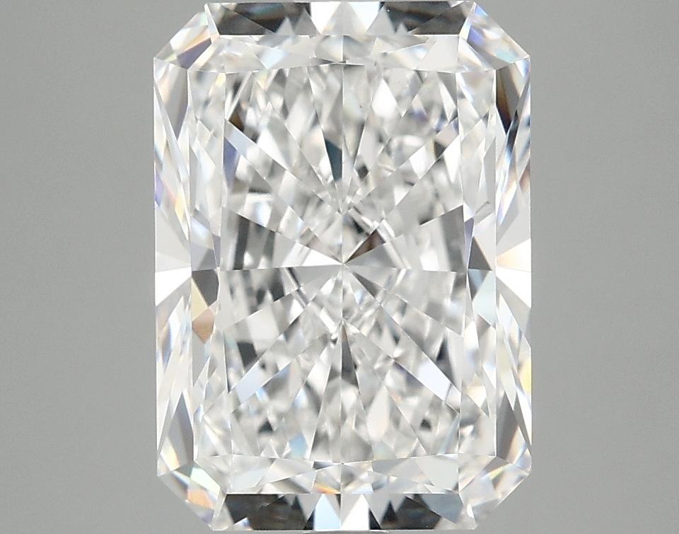4.02 Carat Radiant Shaped Ideal Cut VVS2 IGI Certified Lab Grown Diamond