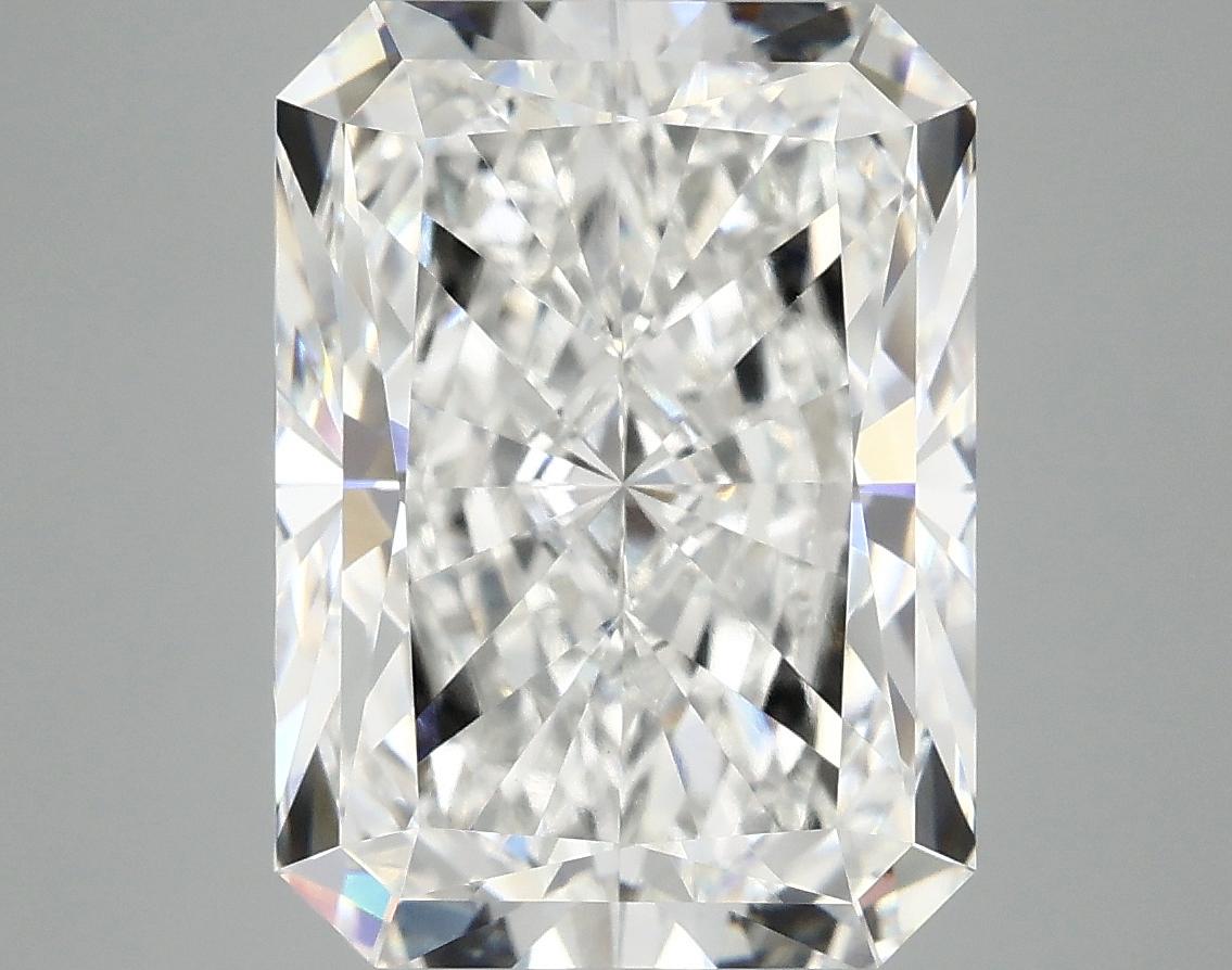 7.39 Carat Radiant Shaped Excellent Cut VVS2 IGI Certified Lab Grown Diamond