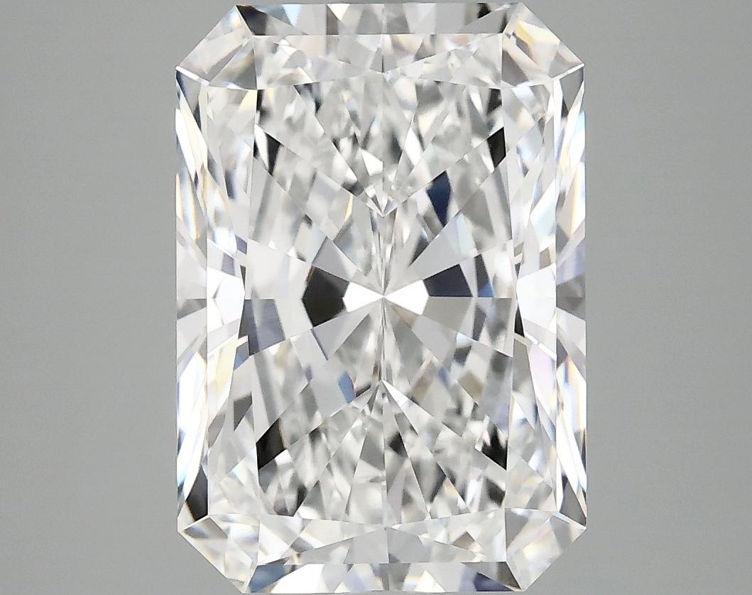 4.99 Carat Radiant Shaped Ideal Cut VVS2 IGI Certified Lab Grown Diamond