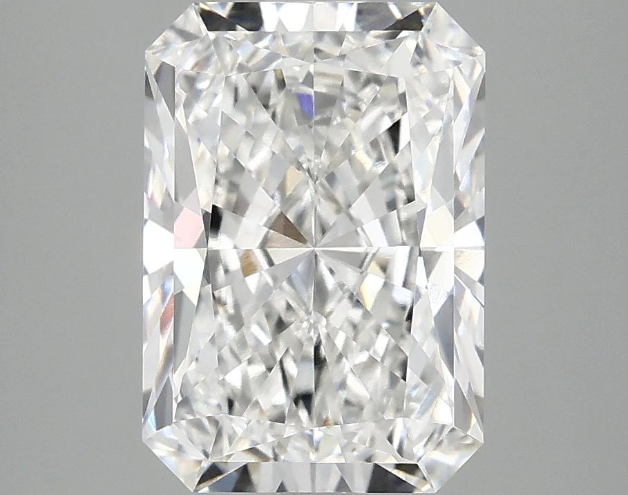 3.08 Carat Radiant Shaped Ideal Cut VVS2 IGI Certified Lab Grown Diamond