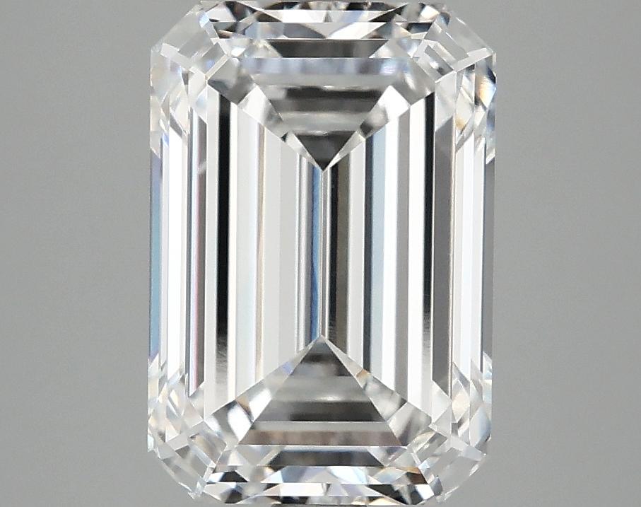3.72 Carat Emerald Shaped Ideal Cut VS1 IGI Certified Lab Grown Diamond