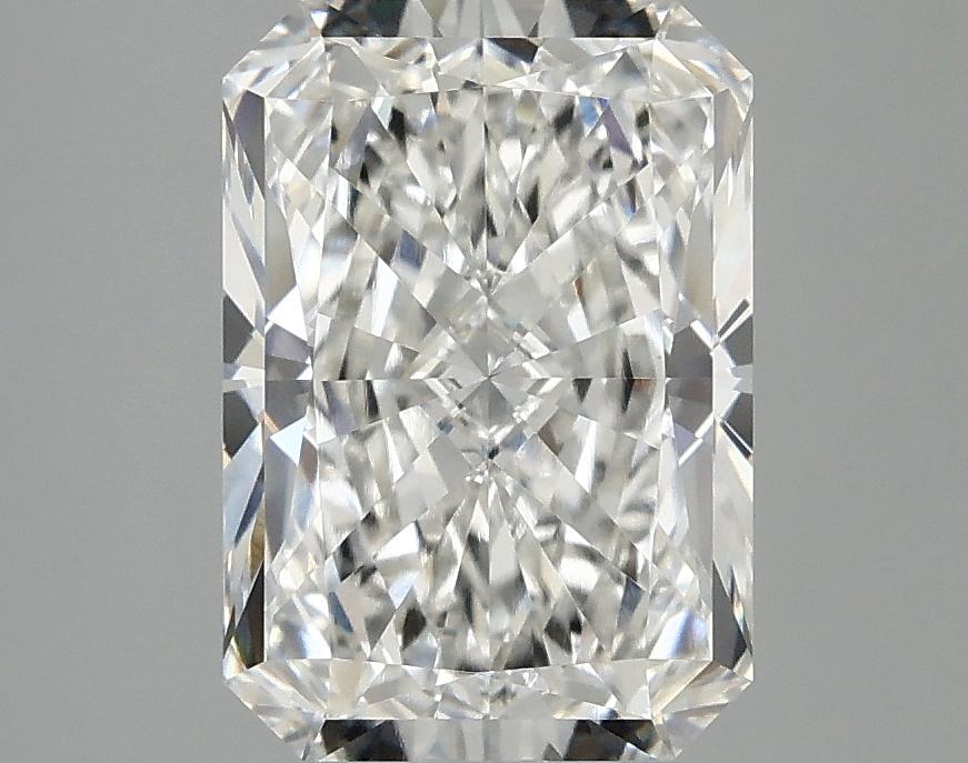 3.1 Carat Radiant Shaped Ideal Cut VVS2 IGI Certified Lab Grown Diamond