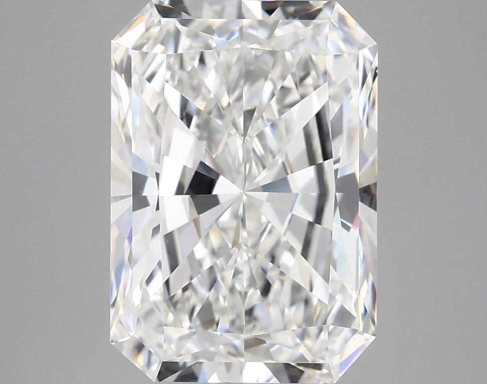 4.06 Carat Radiant Shaped Ideal Cut VVS2 IGI Certified Lab Grown Diamond