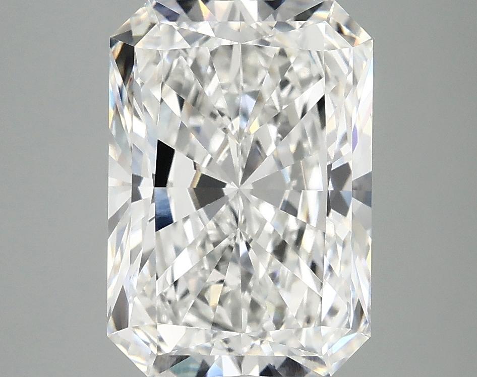 4.0 Carat Radiant Shaped Ideal Cut VVS2 IGI Certified Lab Grown Diamond