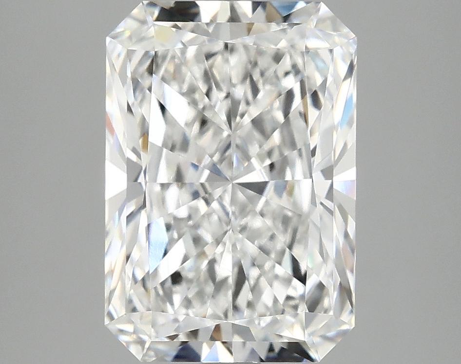 3.8 Carat Radiant Shaped Ideal Cut VVS2 IGI Certified Lab Grown Diamond