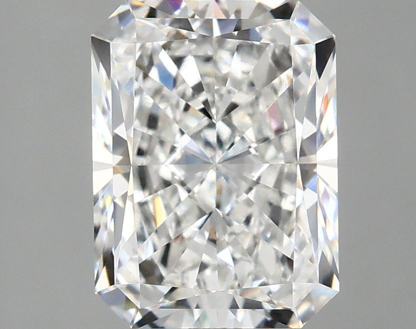 3.01 Carat Radiant Shaped Excellent Cut VS1 IGI Certified Lab Grown Diamond
