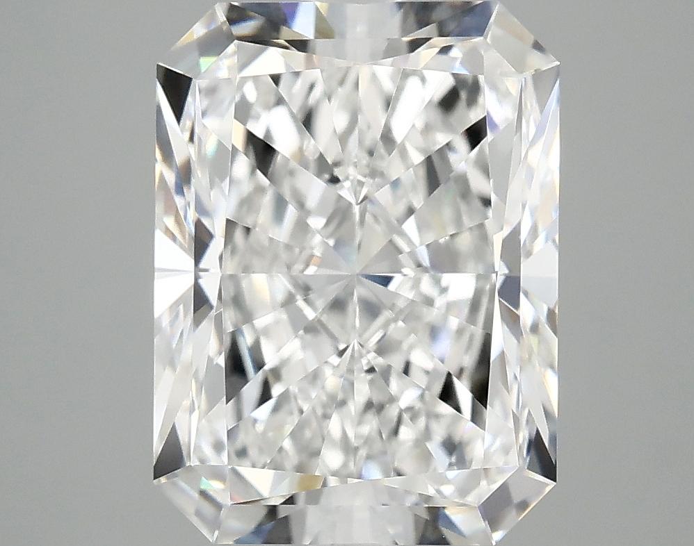 4.03 Carat Radiant Shaped Excellent Cut VVS2 IGI Certified Lab Grown Diamond