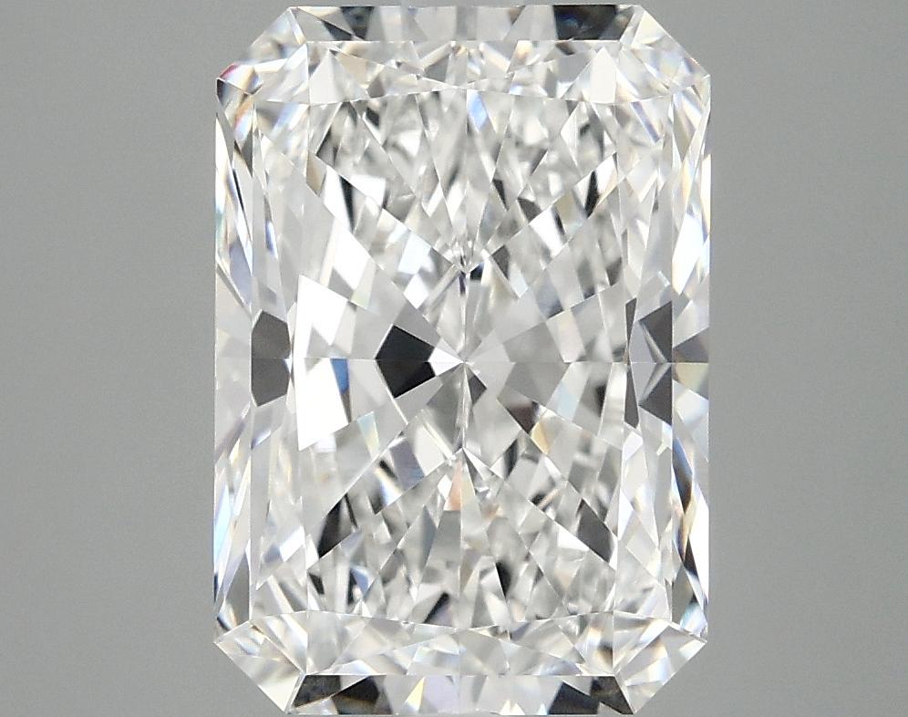 4.19 Carat Radiant Shaped Ideal Cut VVS2 IGI Certified Lab Grown Diamond