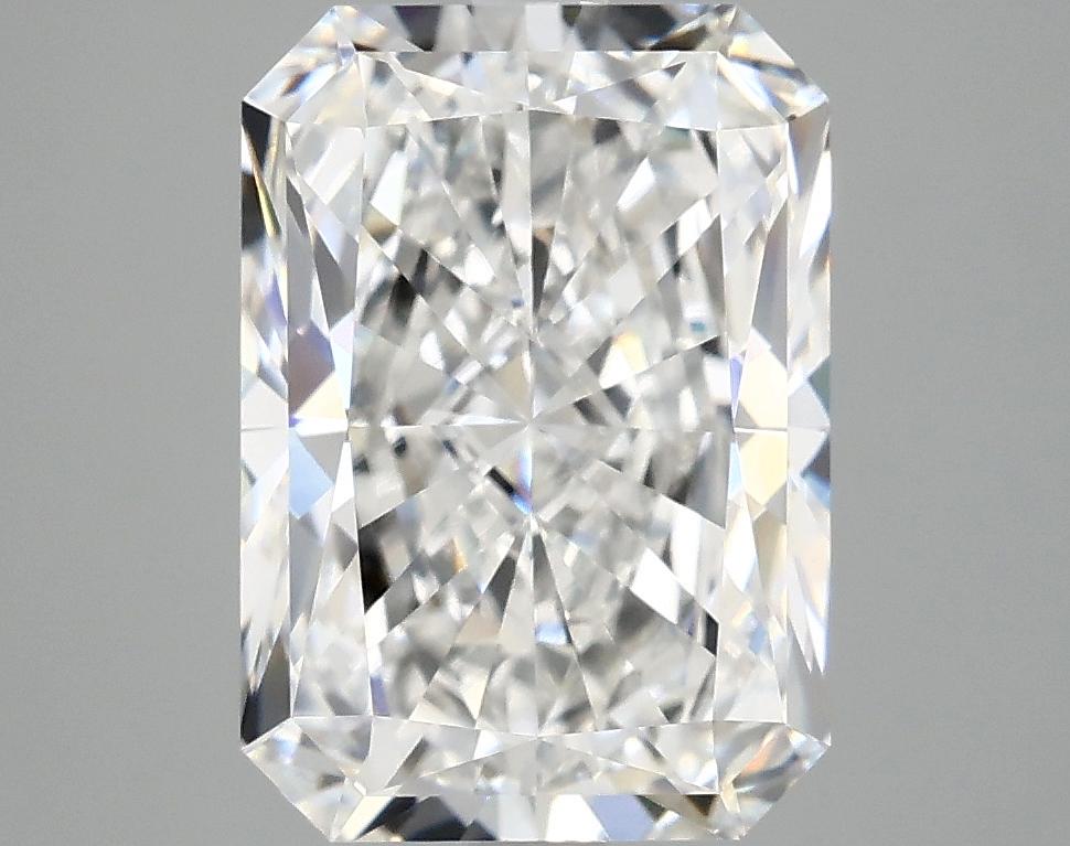 4.18 Carat Radiant Shaped Ideal Cut VVS2 IGI Certified Lab Grown Diamond